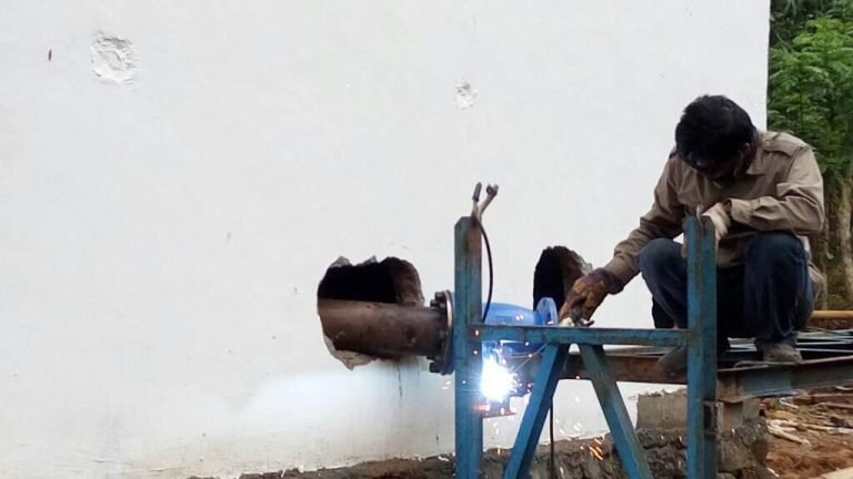 Perbaikan Pompa Tenaga Surya Efisien