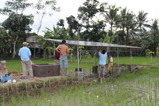 Merk pompa tenaga surya efisien terbaik