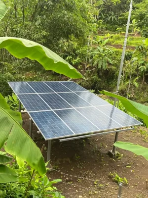 Pompa air tenaga surya vs listrik biasa