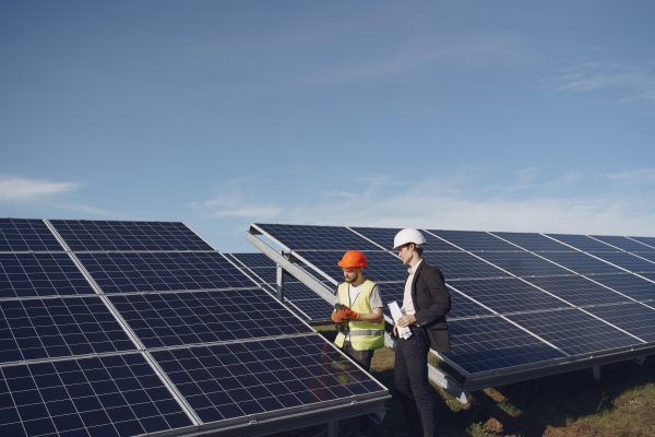 Cara Hemat Listrik Tanpa PLN, Panel Surya untuk Pompa Air