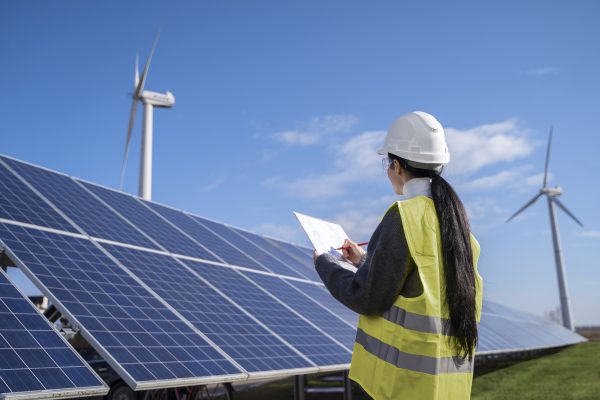 Hemat Listrik Tanpa PLN untuk Air Bersih dengan Panel Surya