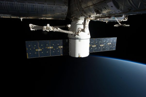 Cara Hemat Listrik Tanpa PLN Menggunakan Energi Surya Observatorium Antariksa