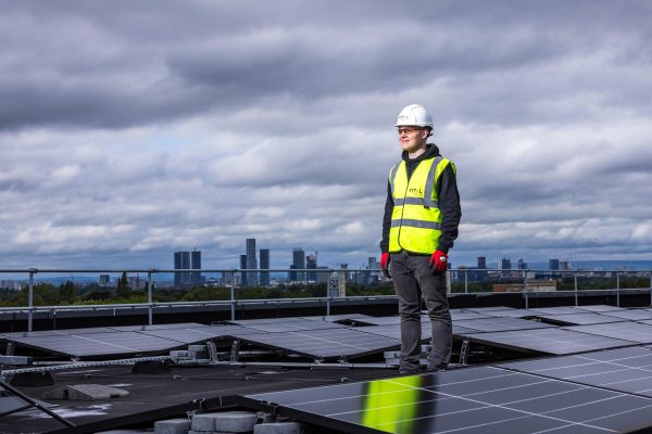 Cara Hemat Listrik Tanpa PLN Menggunakan Energi Surya