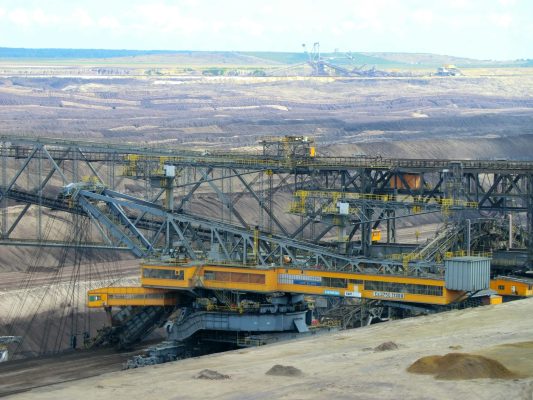 Memilih Pompa Air Celup untuk Efisiensi Air Tambang