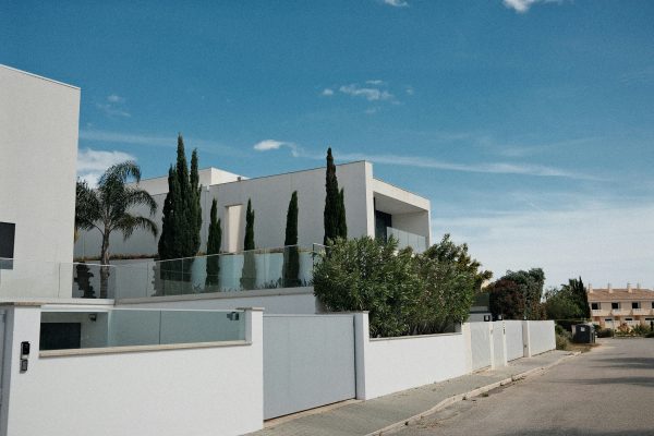 Pompa Air Celup Efisien untuk Menguras Genangan Rumah