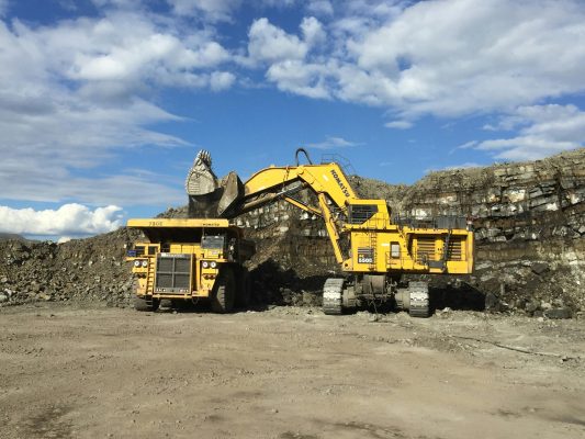 Pompa Air Celup untuk Dewatering Tambang Berkelanjutan